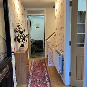 3 Bedroom House Near Centre Holiday home